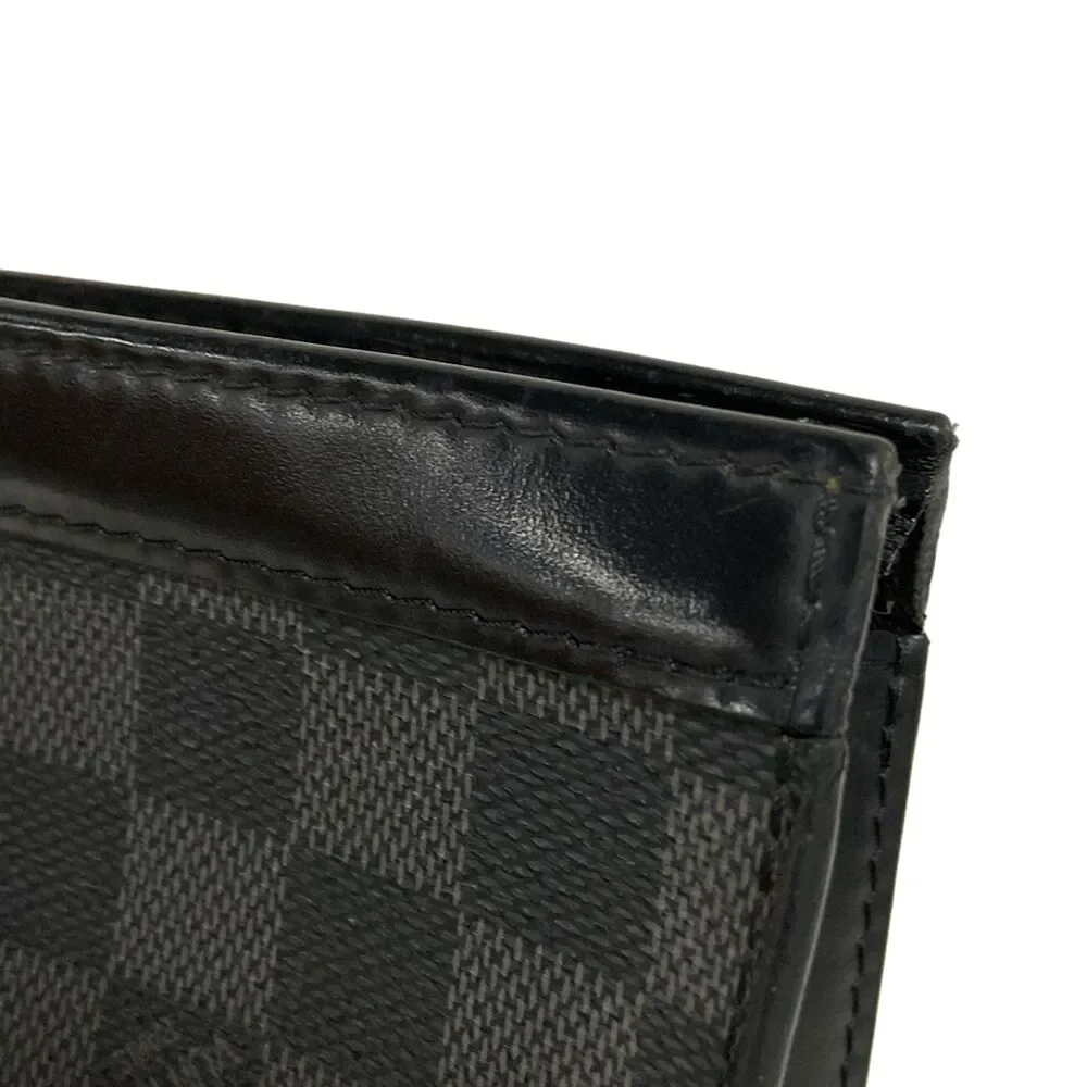Louis Vuitton POCHETTE VOYAGE MM Clutch Bag N41696